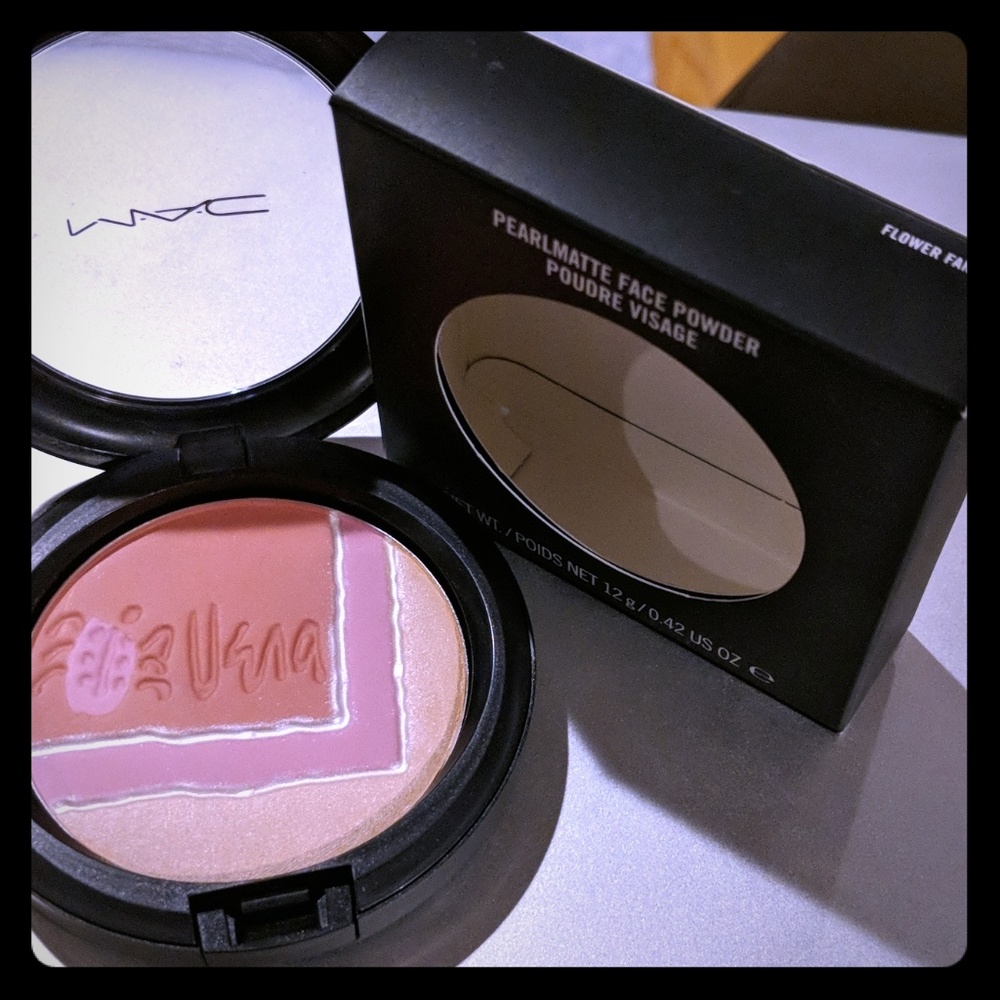 Mac Flower Fantasy face powder